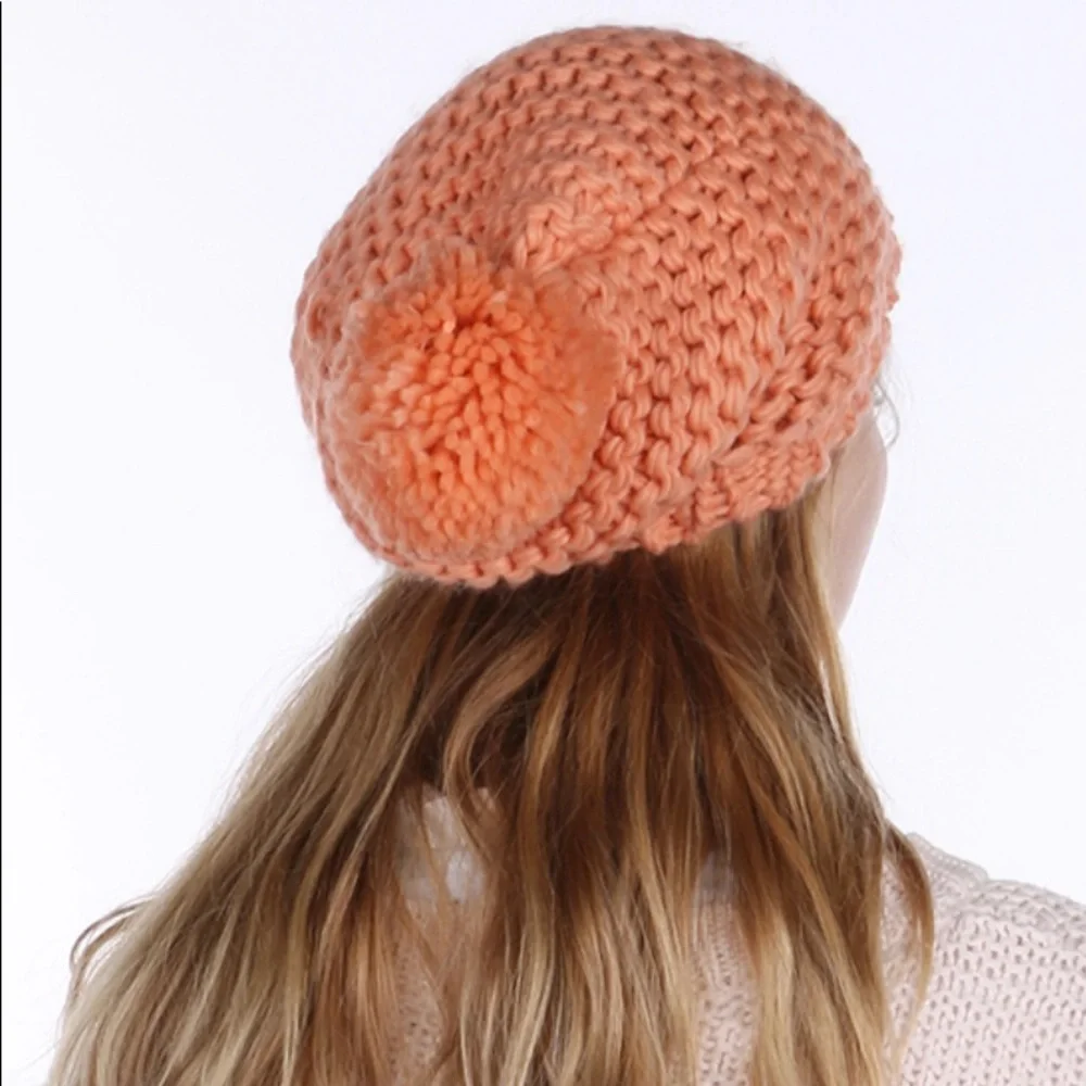 Pom Pom Oversized winter Knit Orange Hat - Picture 2 of 4